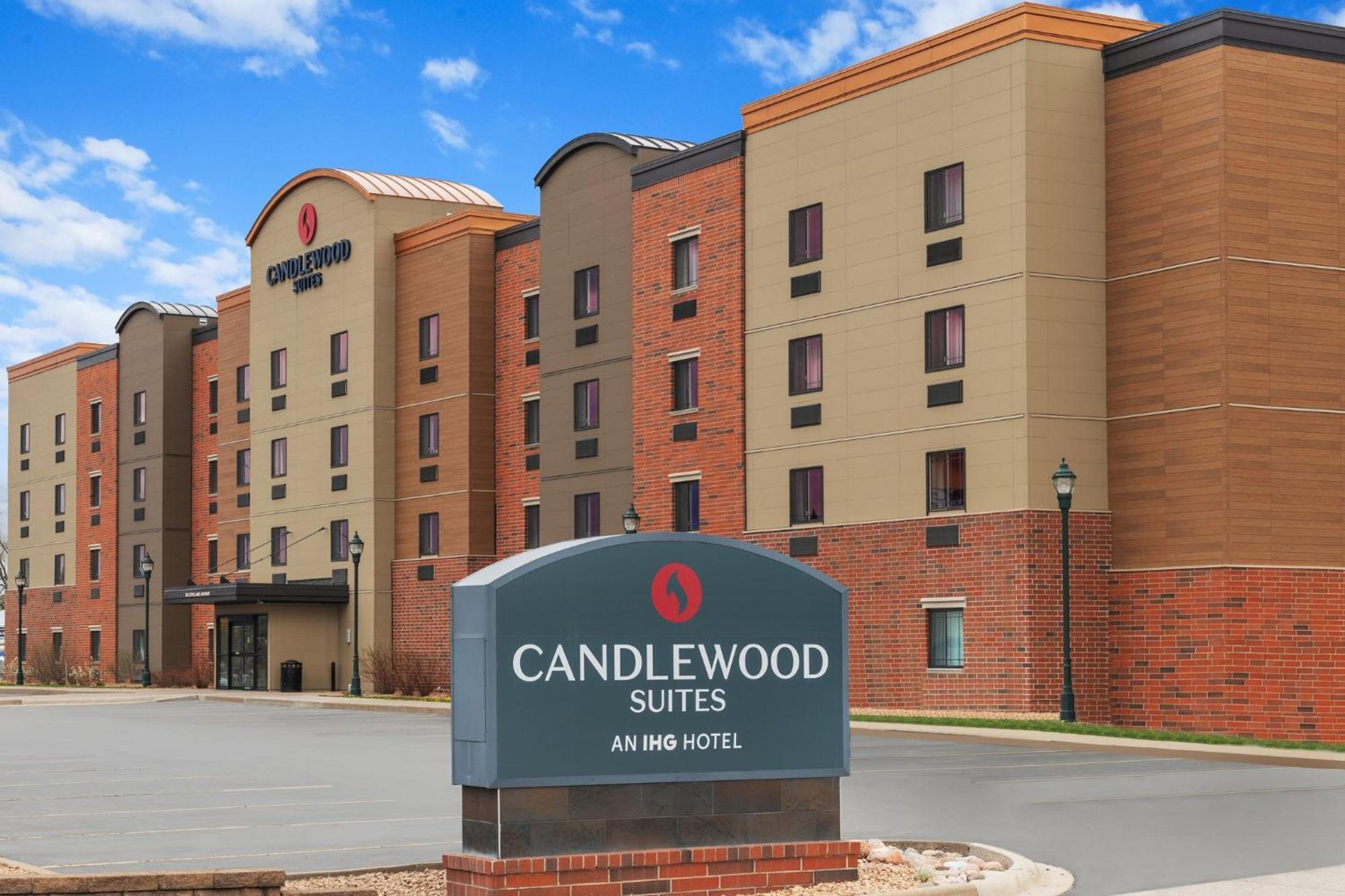 Hotel Candlewood By Ihg 2*