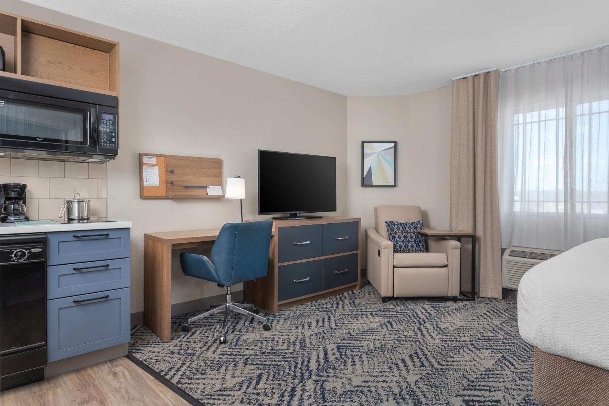 Candlewood By Ihg