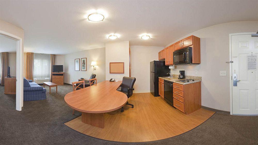 C&lewood Hotel 2*