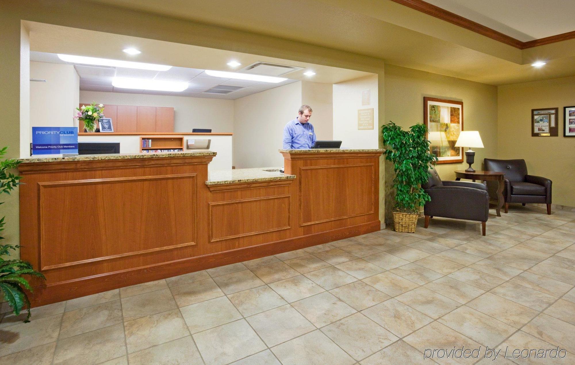 C&lewood Hotel 2*
