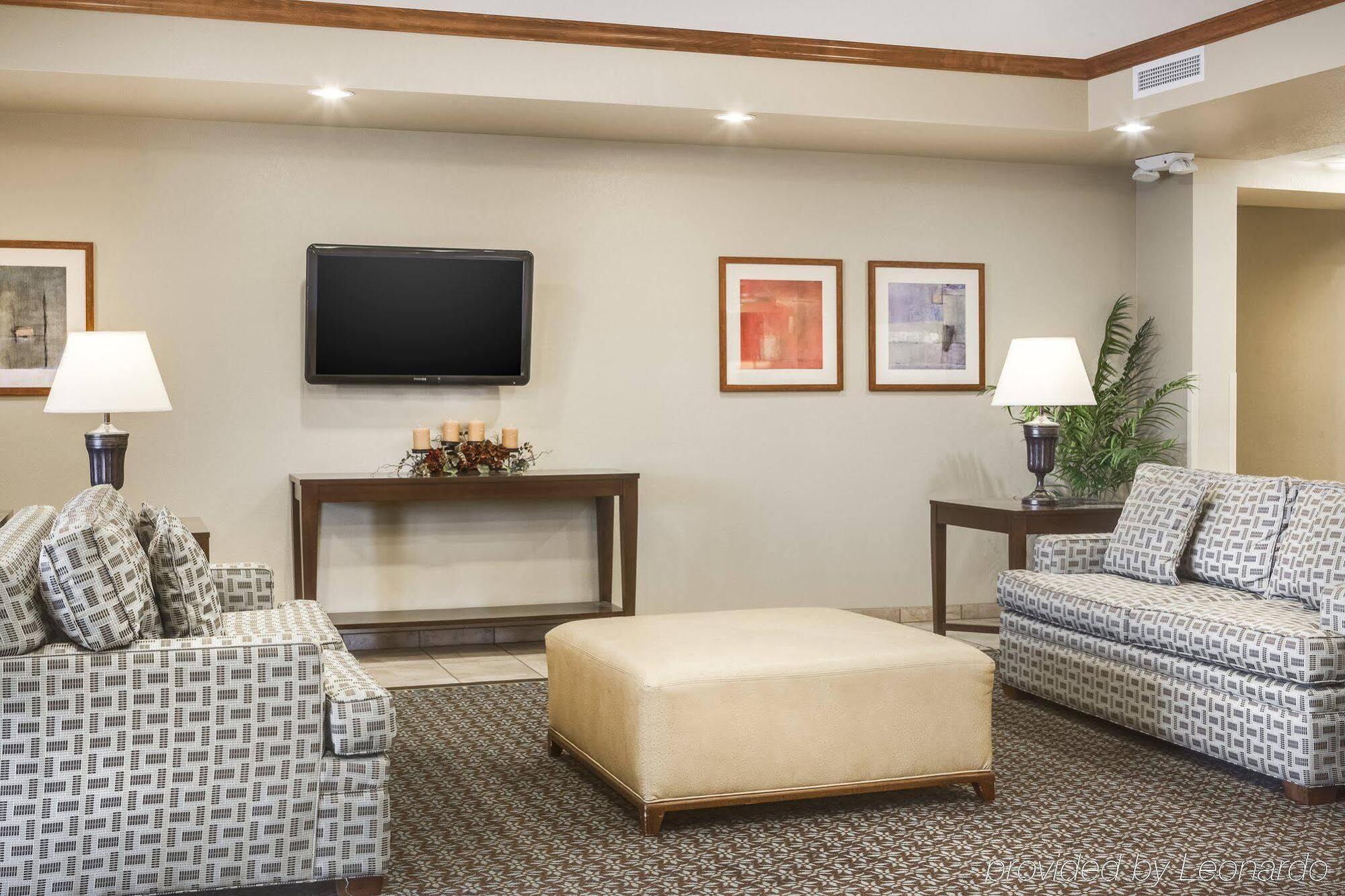 Hotel C&lewood 2*